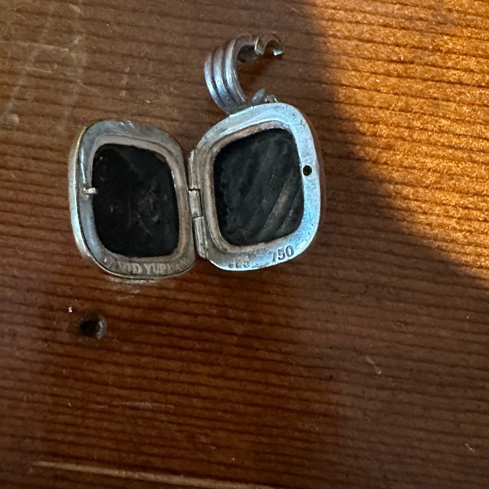 David Yurman 18K Gold & Sterling Silver Sculpted Cable Square Locket Pendant - Picture 12 of 15